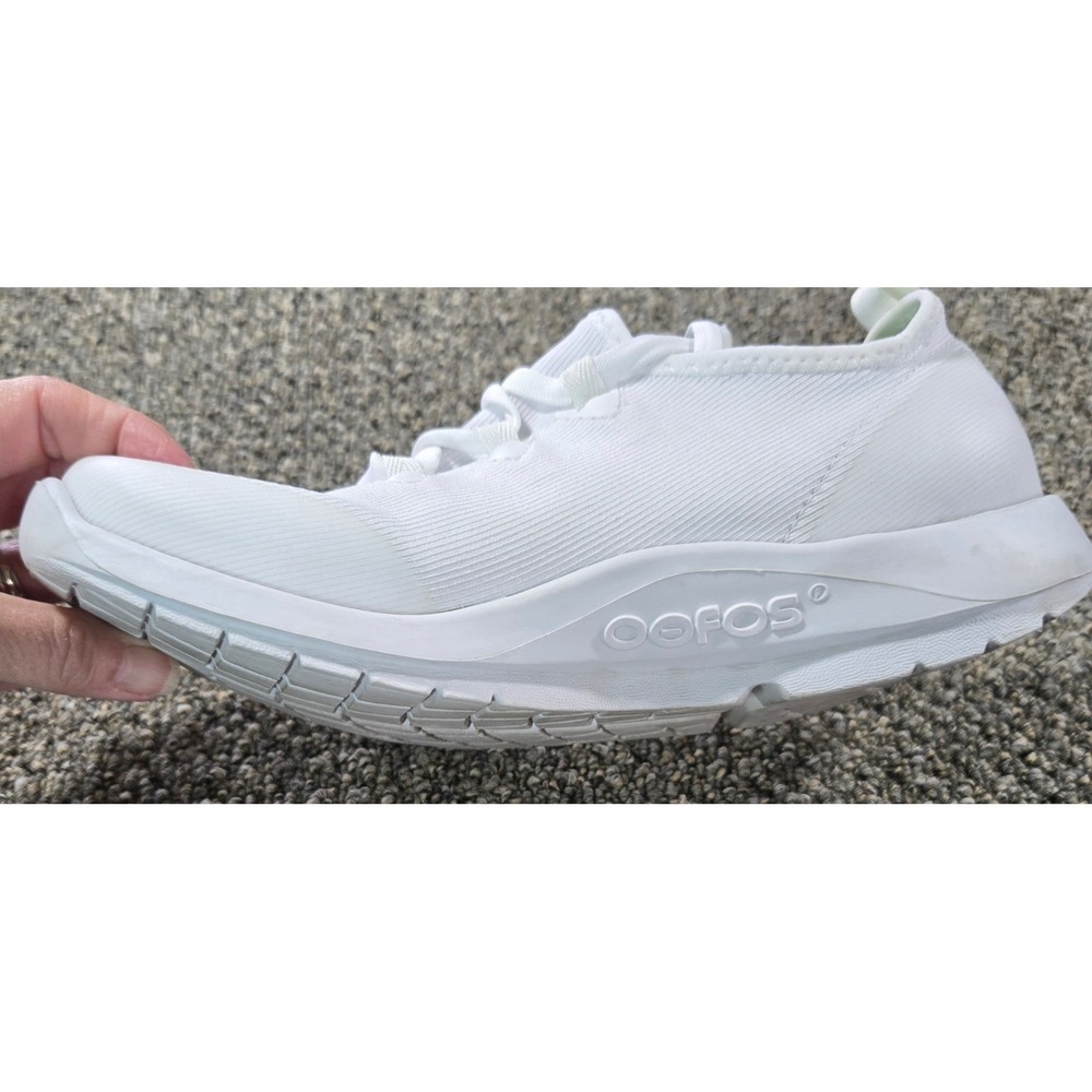 OOFOS White/Green Low Top Lace Up Athletic Sneakers - Women's 7 - Picture 3 of 8